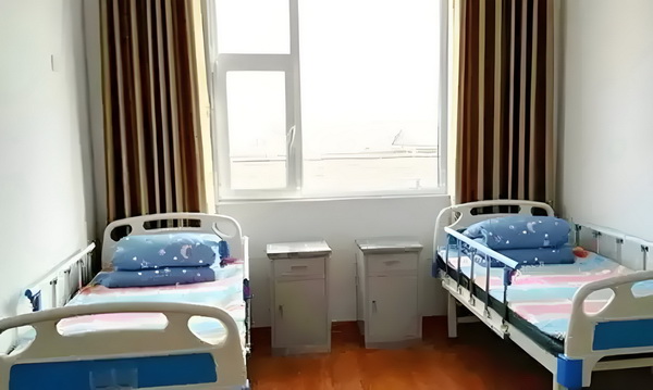 本科应届生深圳落户的条件_《南京照相馆》北京首映百万观众见证口碑力作“历史不应被遗忘 美日或已敲定钓鱼岛重磅协议